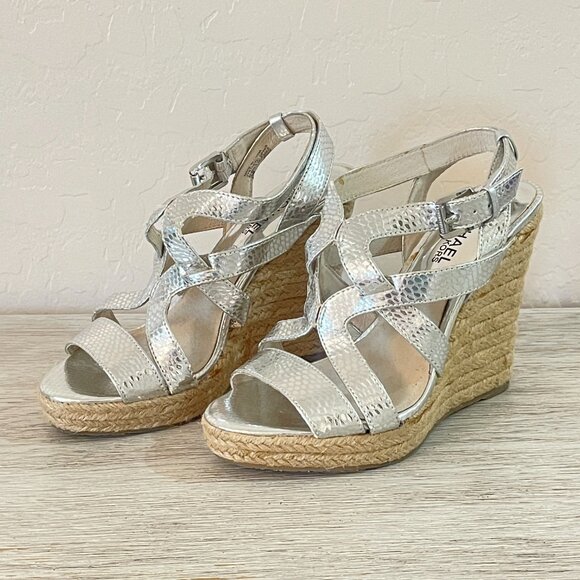 Michael Kors Silver Platform Wedge Sandals 5.5 Espadrilles Jute Heels Palm Beach - Picture 1 of 9